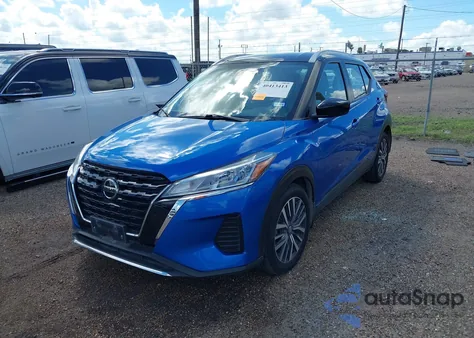 2021 Nissan Kicks Sv Xtronic Cvt z USA, uszkodzony, nr VIN 3N1CP5CV2ML541107